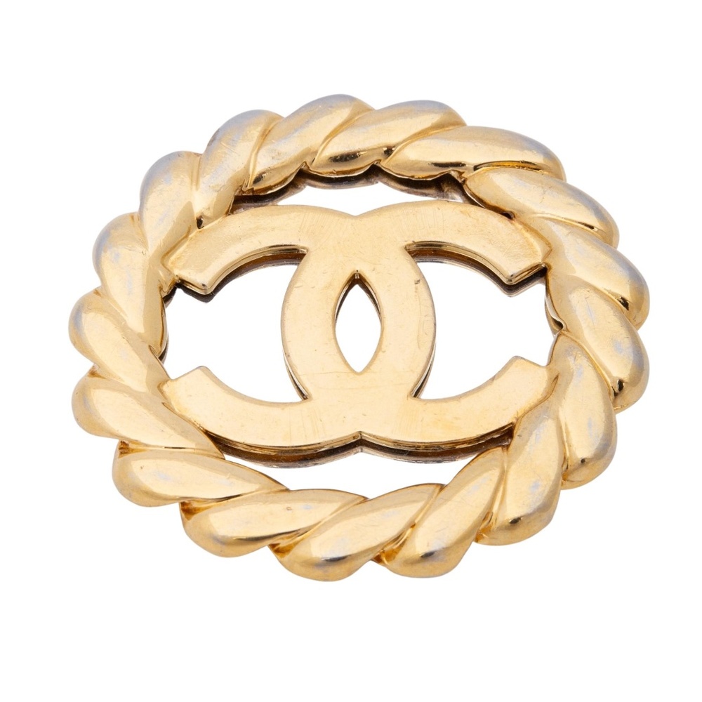 CHANEL CC MIRROR GOLD TONE BROOCH (2005)